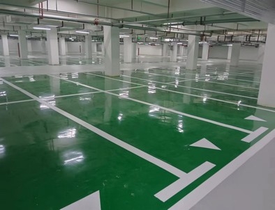 临汾临汾小区停车场标线